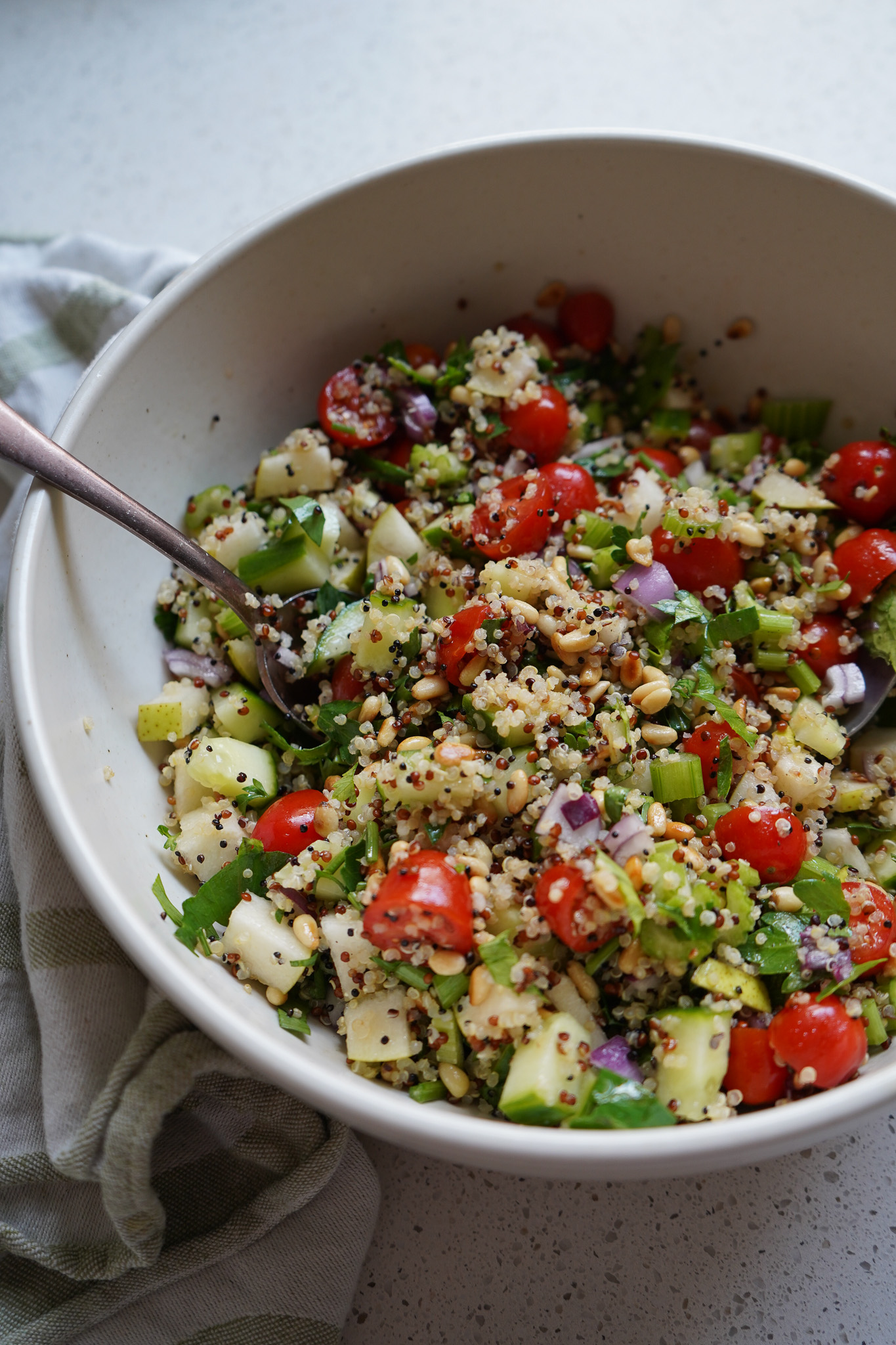 Küchen-Quickie: Schneller schöner Salat für jeden Tag!