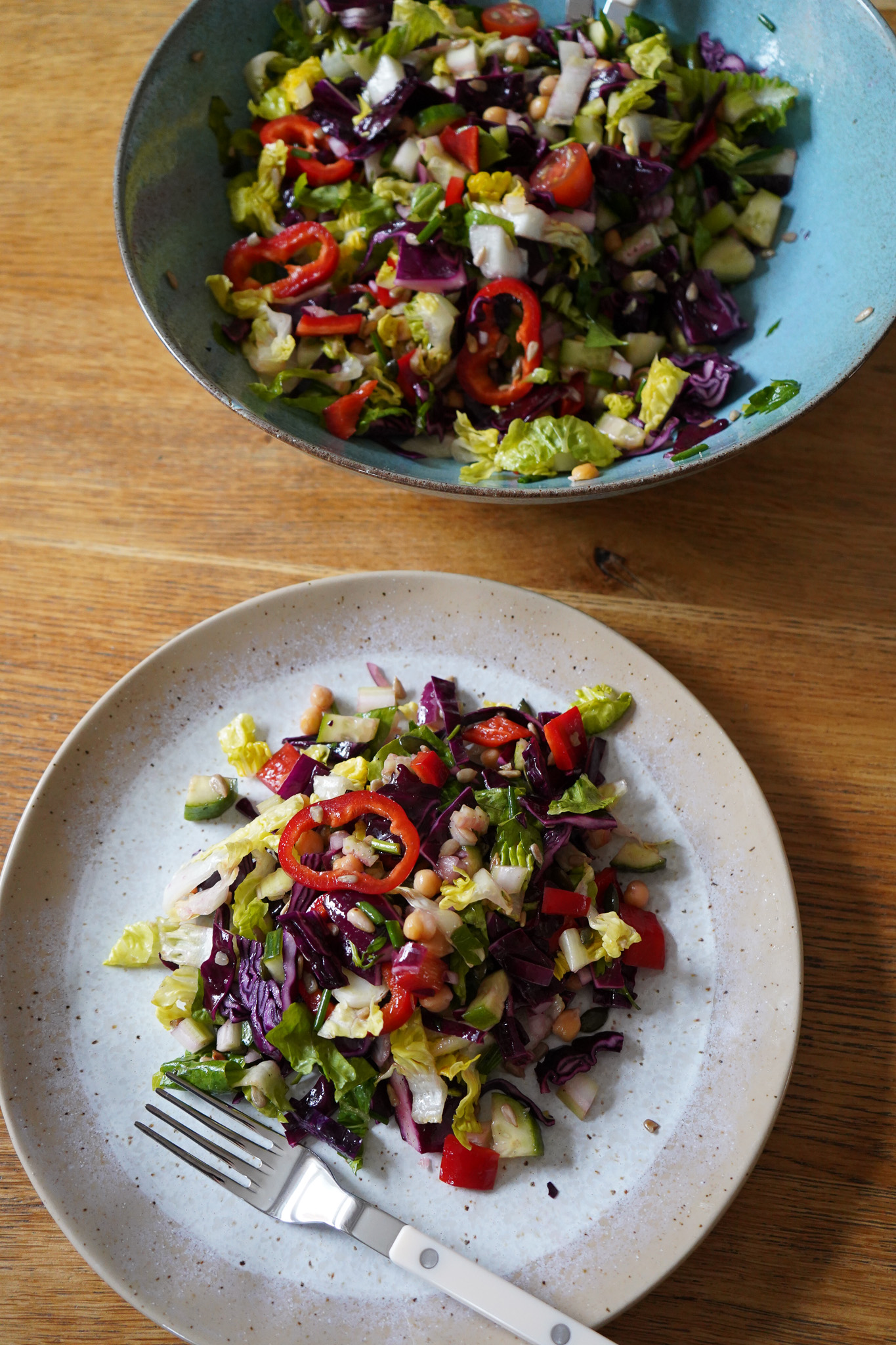 Schöner Salat: Veganer Basis-Salat mit der Lexi-Formel & was noch dazu schmeckt
